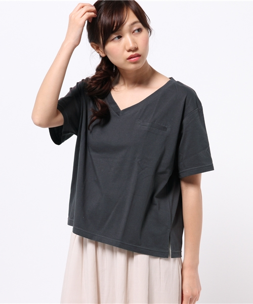 Kastane（カスタネ）の「【Kastane】ドライタッチVネックTEE（Tシャツ/カットソー・レディース・ピンク/オフホワイト/グレー/チャコールグレー/カーキ/ブラック/レッド/ホワイト・FREE）」の5枚目の写真