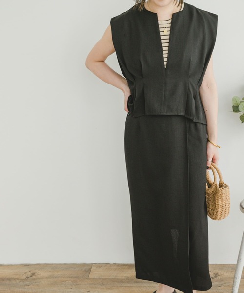 ITEMS URBANRESEARCH（アイテムズ アーバンリサーチ）の「ドライタッチセットスカート（ワンピース・レディース・ブラック/モカ・FREE）」の6枚目の写真