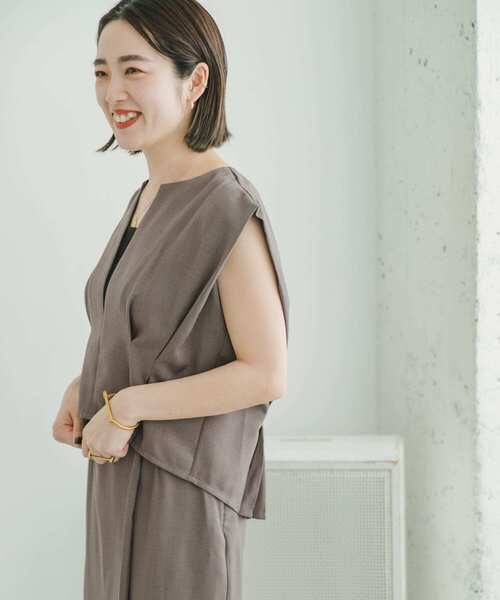 ITEMS URBANRESEARCH（アイテムズ アーバンリサーチ）の「ドライタッチセットスカート（ワンピース・レディース・ブラック/モカ・FREE）」の13枚目の写真