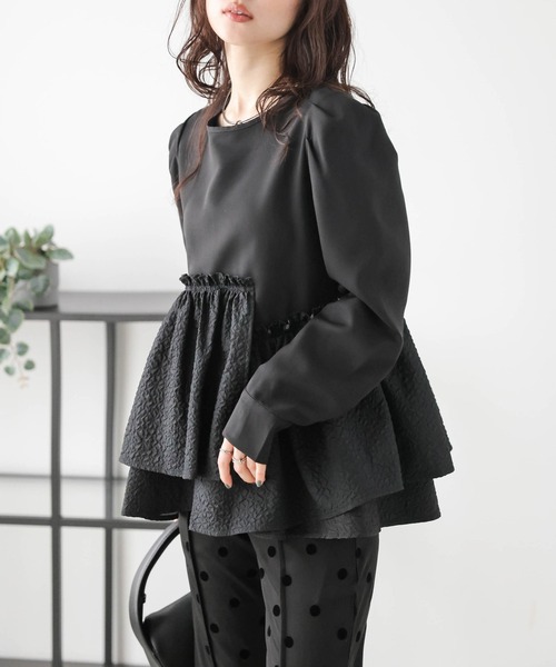 SUGAR BISKET（シュガービスケット）の「ペプラムプルオーバー（Tシャツ/カットソー・レディース・ブラック/ホワイト/ホワイト系その他/ブラック系その他・フリー）」の4枚目の写真