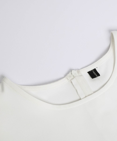 SUGAR BISKET（シュガービスケット）の「ペプラムプルオーバー（Tシャツ/カットソー・レディース・ブラック/ホワイト/ホワイト系その他/ブラック系その他・フリー）」の20枚目の写真