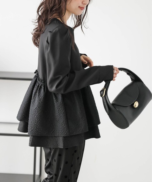 SUGAR BISKET（シュガービスケット）の「ペプラムプルオーバー（Tシャツ/カットソー・レディース・ブラック/ホワイト/ホワイト系その他/ブラック系その他・フリー）」の17枚目の写真