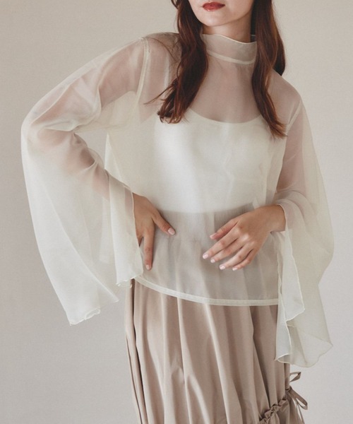 pomiii（ポミー）の「シアーハイネックメロウブラウス（シャツ/ブラウス・レディース・アイボリー/ライトブルー/ピンク・FREE）」の2枚目の写真