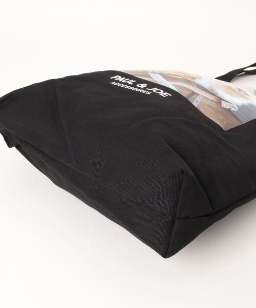 PAUL & JOE ACCESSOIRES（ポールアンドジョーアクセソワ）の「トートバッグ/フォトプリント/PAUL & JOE ACCESSOIRES（トートバッグ・レディース・ブラック/アイボリー・FREE）」の7枚目の写真