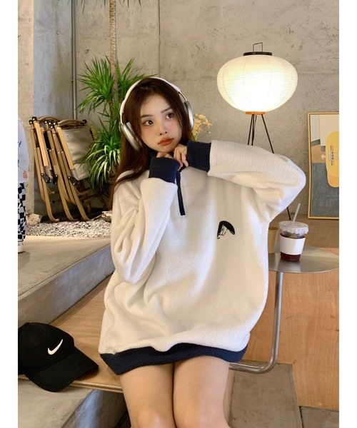 DEVICE（デバイス）の「ボア ビッグシルエット オーバーサイズ ワンポイント刺繍カラー ハーフジップ トラックジャケット 防寒（ブルゾン・レディース・ホワイト/ブラック・FREE）」の6枚目の写真