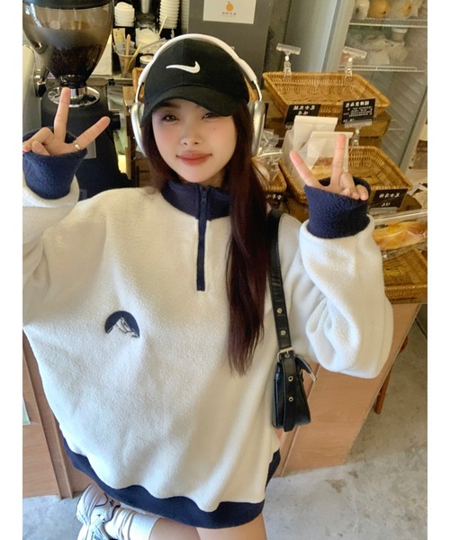 DEVICE（デバイス）の「ボア ビッグシルエット オーバーサイズ ワンポイント刺繍カラー ハーフジップ トラックジャケット 防寒（ブルゾン・レディース・ホワイト/ブラック・FREE）」の12枚目の写真