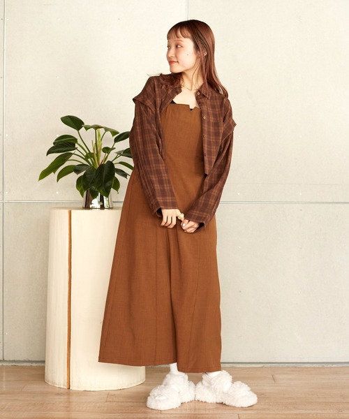 w closet（ダブルクローゼット）の「ファーサンダル（サンダル・レディース・ベージュ/ピンク/オフホワイト・M/L）」の4枚目の写真