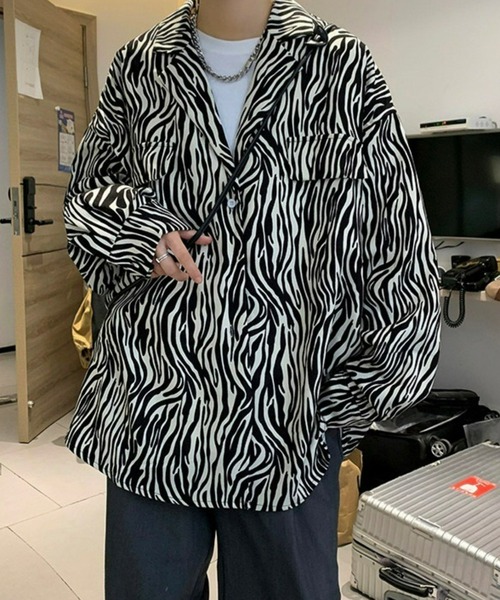 BASQUE magenta(バスクマゼンタ)の「ビッグシルエットゼブラ柄オープンカラーシャツ(シャツ/ブラウス・メンズ・ブラック/ブラウン・M/L)」の7枚目の写真