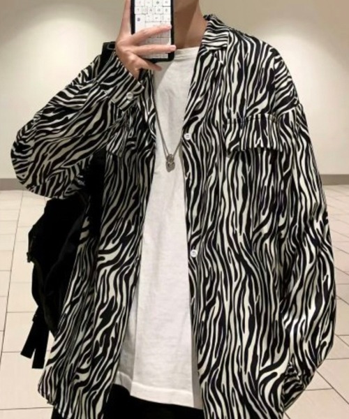 BASQUE magenta(バスクマゼンタ)の「ビッグシルエットゼブラ柄オープンカラーシャツ(シャツ/ブラウス・メンズ・ブラック/ブラウン・M/L)」の5枚目の写真