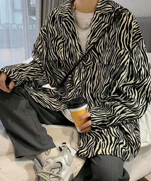 BASQUE magenta(バスクマゼンタ)の「ビッグシルエットゼブラ柄オープンカラーシャツ(シャツ/ブラウス・メンズ・ブラック/ブラウン・M/L)」の3枚目の写真