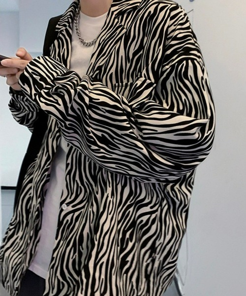 BASQUE magenta(バスクマゼンタ)の「ビッグシルエットゼブラ柄オープンカラーシャツ(シャツ/ブラウス・メンズ・ブラック/ブラウン・M/L)」の12枚目の写真