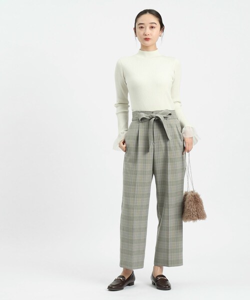 OPAQUE.CLIP（オペークドットクリップ）の「◆オーガンジースリーブリブニット【洗える】（ニット/セーター・レディース・ホワイト系/ブラック/チャコールグレー・36/38）」の4枚目の写真