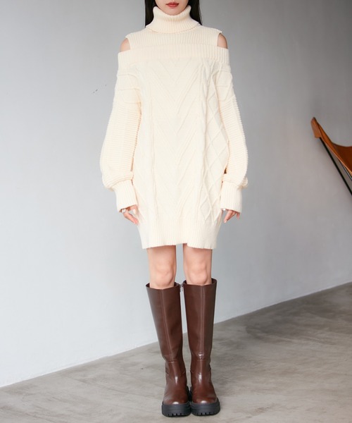 VIS(ビス)の「【洗える】オフショルケーブル編みワンピース(ワンピース・レディース・ライトグレー/オフホワイト/レッド系その他・FREE)」の15枚目の写真