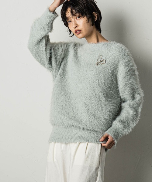 MAYSON GREY（メイソングレイ）の「クルーネックシャギーニットプルオーバー（ニット/セーター・レディース・オフホワイト/ネイビー/グリーン・M）」の4枚目の写真