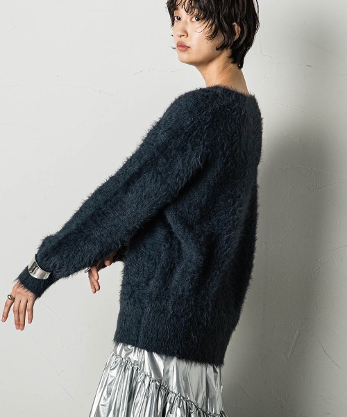 MAYSON GREY（メイソングレイ）の「クルーネックシャギーニットプルオーバー（ニット/セーター・レディース・オフホワイト/ネイビー/グリーン・M）」の20枚目の写真
