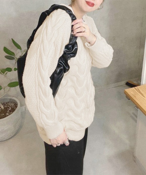 Miniministore(ミニミニストア)の「韓国風 ケーブル編み ニット レディース(ニット/セーター・レディース・イエロー/アイボリー/レッド/プラム・フリー)」の10枚目の写真
