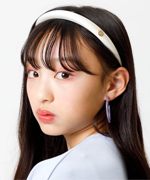 algy（アルジー）の「チャーム付きカチューシャ（カチューシャ・キッズ・ブラック/オフホワイト/ピンク・FREE）」の2枚目の写真