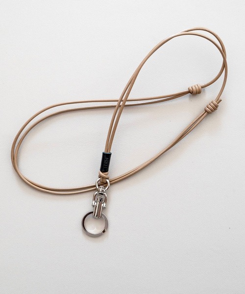 Senti(センティ)の「SENTI センティ / CLIP LEATHER STRAP クリップレザーネックレス レザーストラップ マルチホルダー / 2019(ネックレス・メンズ・ブラック/キャメル/アイボリー・FREE)」の4枚目の写真