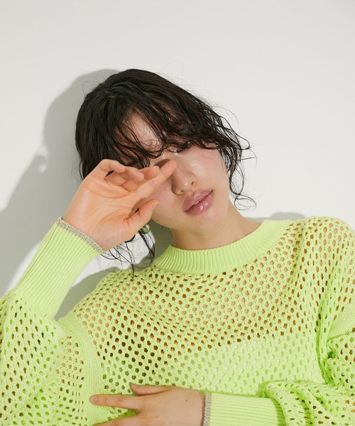 ADAM ET ROPE'（アダムエロペ）の「GIMA加工コットンアイレットニット（ニット/セーター・レディース・ブラック/ホワイト/ミント・FREE）」の3枚目の写真