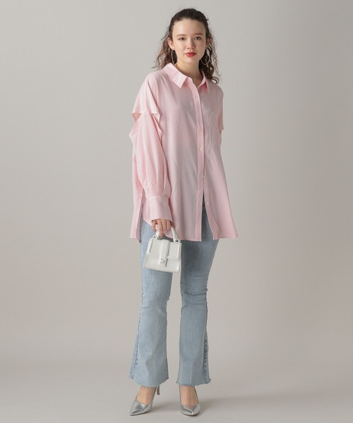 FOREVER 21（フォーエバー トゥエンティーワン）の「スリットストライプシャツ（シャツ/ブラウス・レディース・ブルー/グリーン/ピンク・FREE）」の17枚目の写真