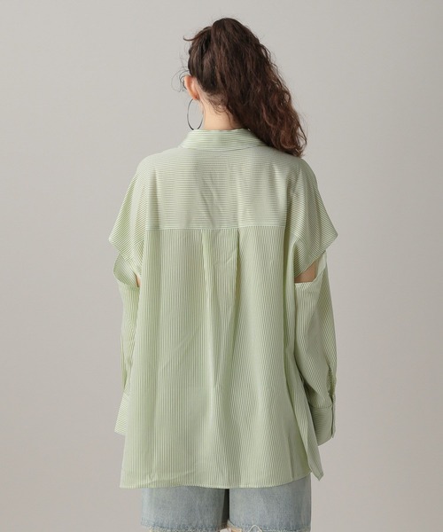 FOREVER 21（フォーエバー トゥエンティーワン）の「スリットストライプシャツ（シャツ/ブラウス・レディース・ブルー/グリーン/ピンク・FREE）」の19枚目の写真