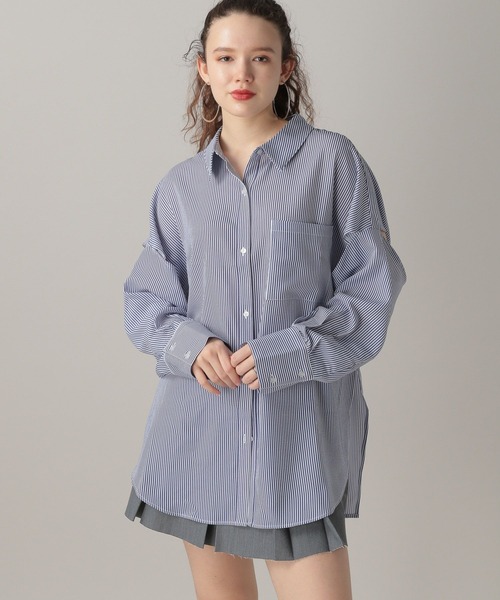 FOREVER 21（フォーエバー トゥエンティーワン）の「スリットストライプシャツ（シャツ/ブラウス・レディース・ブルー/グリーン/ピンク・FREE）」の16枚目の写真