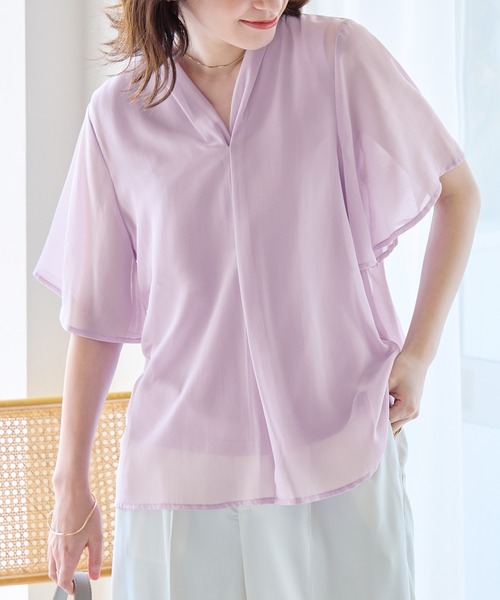 alotta(アロッタ)の「インナー付スキッパーブラウス(シャツ/ブラウス・レディース・グレイッシュベージュ/ブラック/ホワイト/ラベンダー・LL/L/M/3L)」の1枚目の写真