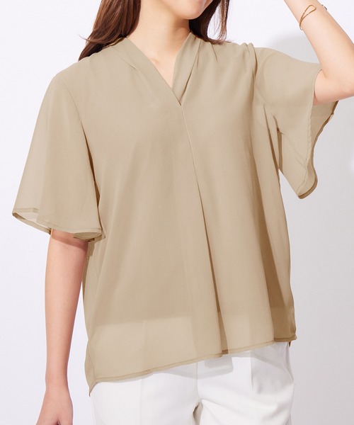 alotta(アロッタ)の「インナー付スキッパーブラウス(シャツ/ブラウス・レディース・グレイッシュベージュ/ブラック/ホワイト/ラベンダー・LL/L/M/3L)」の20枚目の写真