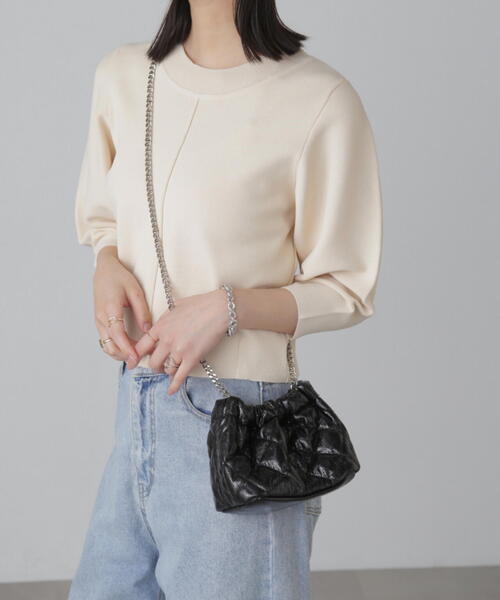 FREE'S MART（フリーズマート）の「チェーンポシェット（ショルダーバッグ・レディース・ブラック/ゴールド・ﾌﾘ-）」の5枚目の写真