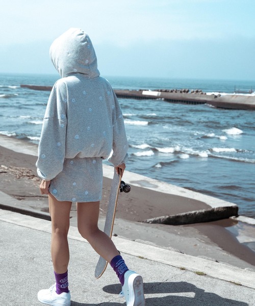 ROXY（ロキシー）の「FRESH AS　A DAISY  S/ロキシースウェットスカート（スカート・レディース・グレー/ブルー/ブラック・LARGE/MEDIUM/SMALL）」の13枚目の写真