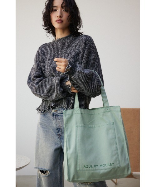 AZUL by moussy（アズールバイマウジー）の「ユーティリティキャンバストートバッグ（トートバッグ・レディース・ブラック/ライトブルー/グレイッシュベージュ/オフホワイト/ライトイエロー/ライトグリーン/ライトパープル/オレンジ・FREE）」の12枚目の写真