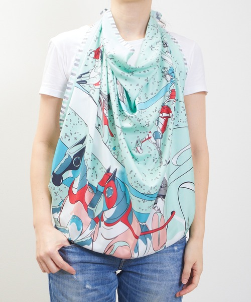 SHIZUTA(シズタ)の「SZT:SHIZUTA 110cm×110cm 超大判スカーフ(バンダナ/スカーフ・レディース・ミント/イエロー/オレンジ/マルチ/オフホワイト/ベビーピンク・FREE)」の12枚目の写真