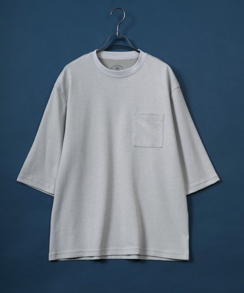 ANPAS(アンパス)の「Cool & Dry Fabric Oversize T-shirt with Pocket/ドライ生地 ポケ付き Tシャツ 5分袖Tシャツ 無地T 接触冷感 UVカット(Tシャツ/カットソー・メンズ・ライトグレー/スミクロ/グリーン/ネイビー・M/L/LL)」の1枚目の写真
