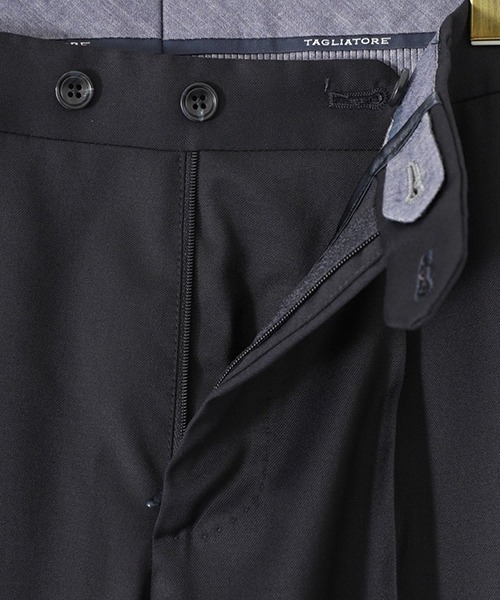 <美品>TAGLIATORE ブラック super110's ウールスーツ 48 TAGLIATORE / タリアトーレ ： SUITS VESVIO SUPER110'S WOOL 全3色