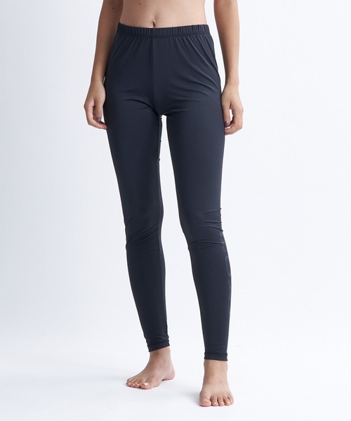 ROXY（ロキシー）の「PEARL DIVE/ロキシーラッシュガードレギンス・スパッツ（ラッシュガード・レディース・ブラック系その他2/ブラック系その他/ブラック/ホワイト/ブラック系その他3・MEDIUM/LARGE/SMALL）」の20枚目の写真