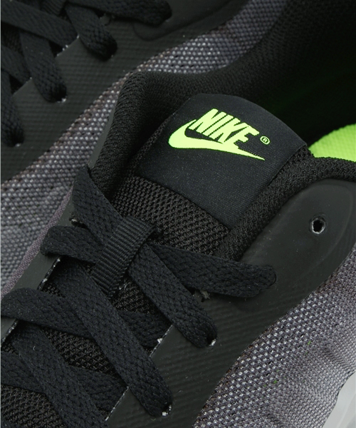 エアマックスインビガープリント （スニーカー）｜VENCEEXCHANGE