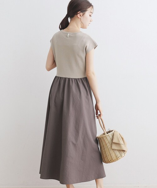 couture brooch(クチュールブローチ)の「◆ドッキングニットワンピース(ワンピース・レディース・ブラック/ベージュ系その他2/ブルー系4・36/38/40/42)」の21枚目の写真