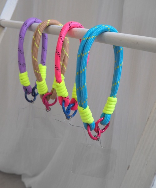 minia（ミニア）の「カラーロープのハンドストラップ（スマホグッズ・レディース・ブルー/ピンク/パープル/ベージュ・FREE）」の9枚目の写真