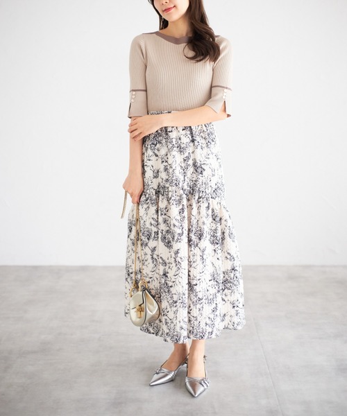 tocco closet（トッコ　クローゼット）の「【ZOZO限定】スリーブスリットバイカラーリブニットトップス（ニット/セーター・レディース・ベージュ/オフホワイト/ブルー/ブラック/ピンクベージュ・M）」の17枚目の写真