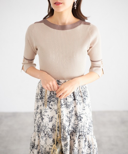 tocco closet（トッコ　クローゼット）の「【ZOZO限定】スリーブスリットバイカラーリブニットトップス（ニット/セーター・レディース・ベージュ/オフホワイト/ブルー/ブラック/ピンクベージュ・M）」の20枚目の写真