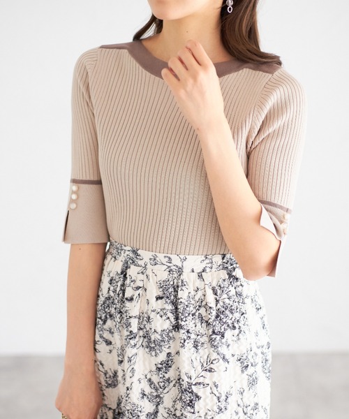 tocco closet（トッコ　クローゼット）の「【ZOZO限定】スリーブスリットバイカラーリブニットトップス（ニット/セーター・レディース・ベージュ/オフホワイト/ブルー/ブラック/ピンクベージュ・M）」の21枚目の写真