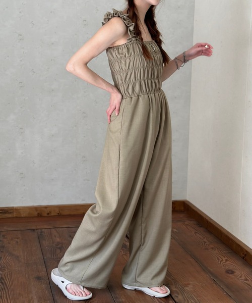 Per sist ence(パーシエンス)の「ヘザーエステルツイルシャーリングサロペット(サロペット/オーバーオール・レディース・ベージュ/アイボリー/ブラック/ブラウン/チャコールグレー・FREE)」の16枚目の写真