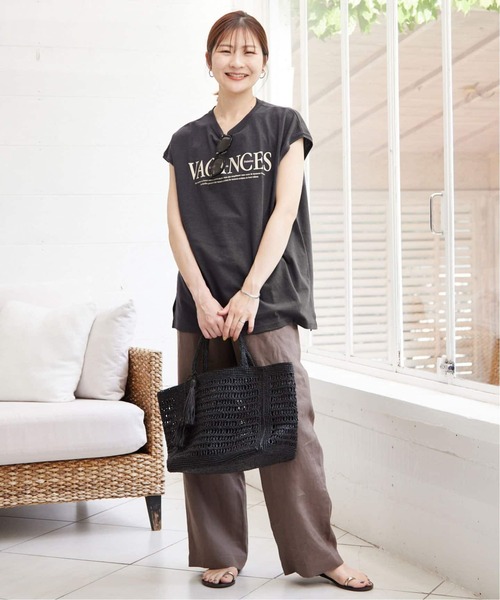 SLOBE IENA(スローブイエナ)の「《追加》VACANCESロゴフレンチTEE(Tシャツ/カットソー・レディース・チャコールグレー/アイボリー/カーキ・FREE)」の19枚目の写真