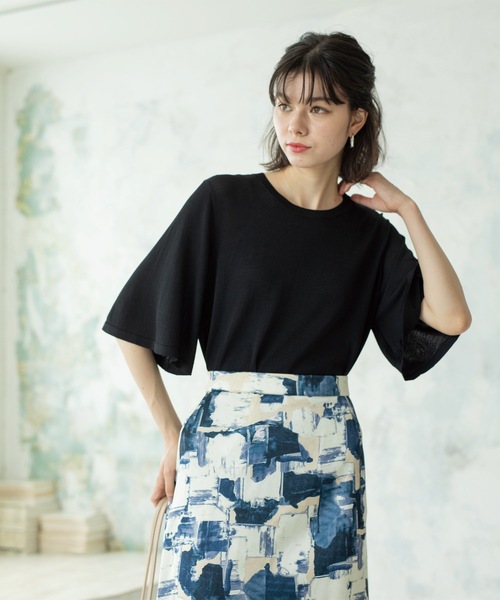 OPAQUE.CLIP(オペークドットクリップ)の「◆《6color》クールタッチフレアスリーブニット【洗濯機洗い可/UVケア/接触冷感/抗ピル】(ニット/セーター・レディース・ブラック/ブルー系その他/ライトベージュ/ダークブラウン系2/スモーキーグリーン系/ベージュ系その他5・40/38/42/36)」の2枚目の写真