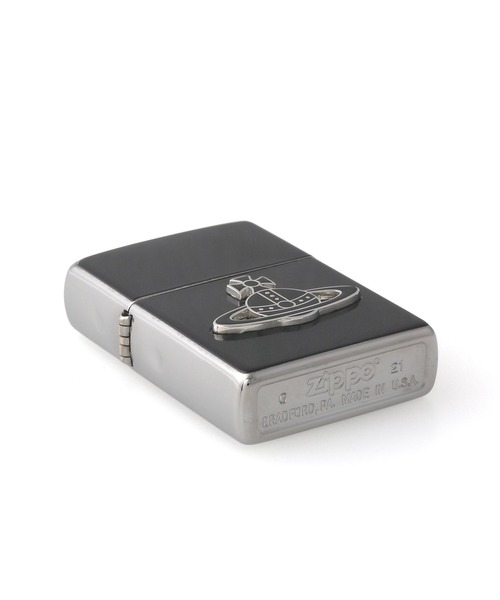 Vivienne Westwood ACCESSORIES（ヴィヴィアンウエストウッドアクセサリー）の「“ENAMEL ORB” Zippo/ジッポ【859941 ZIPO23ER】（アッシュトレイ/ライター・メンズ・ブラック・FREE）」の3枚目の写真