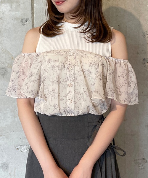 abc une face(アーベーセーアンフェイス)の「2WAYドッキングカットソー(Tシャツ/カットソー・レディース・ブラック/ホワイト/ホワイト系その他/パープル系その他/ブルー系その他/グレー/ブラック系その他・FREE)」の17枚目の写真
