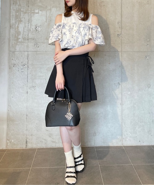 abc une face(アーベーセーアンフェイス)の「2WAYドッキングカットソー(Tシャツ/カットソー・レディース・ブラック/ホワイト/ホワイト系その他/パープル系その他/ブルー系その他/グレー/ブラック系その他・FREE)」の19枚目の写真