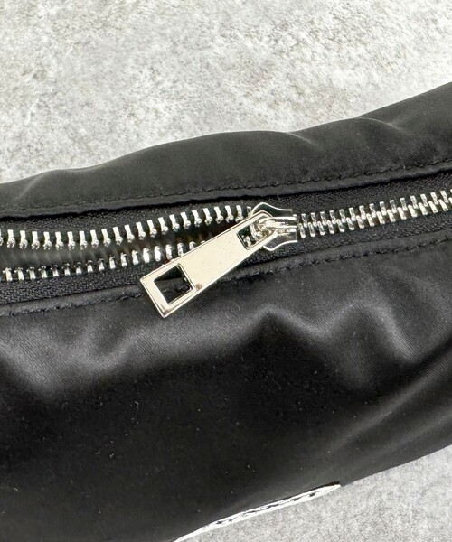 OUTDOOR PRODUCTS(アウトドアプロダクツ)の「【OUTDOOR PRODUCTS /アウトドアプロダクツ】サテンワンショルバッグ(ハンドバッグ・レディース・ブラック/シルバー・FREE)」の18枚目の写真