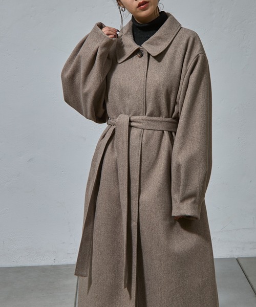 COLONY 2139（コロニートゥーワンスリーナイン）の「ベルト付ボリューム袖ステンカラーコート（ステンカラーコート・レディース・ブラック/チャコールグレー/ブラウン・FREE）」の18枚目の写真