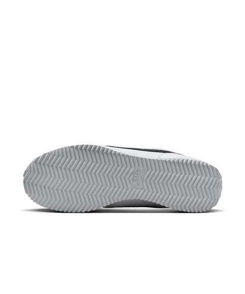 NIKE(ナイキ)の「NIKE/ナイキ WSコルテッツ(スニーカー・レディース・ホワイト×ブラック・23cm/23.5cm/25cm/24.5cm/24cm/22.5cm/28cm/27cm/26.5cm/26cm/25.5cm/22cm/27.5cm)」の9枚目の写真